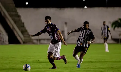 
                                        
                                            Botafogo-PB x Caxias: nem parecia noite de futebol
                                        
                                        