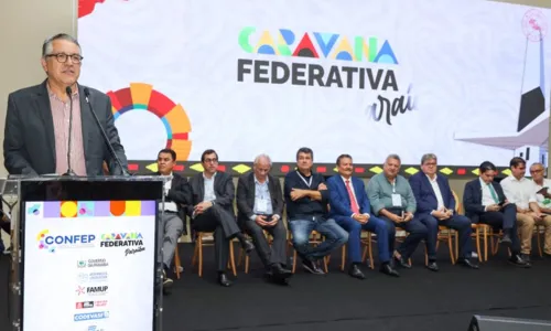 
                                        
                                            Padilha se reúne com bancada federal da Paraíba e libera terrenos da União para cinco cidades da Paraíba
                                        
                                        