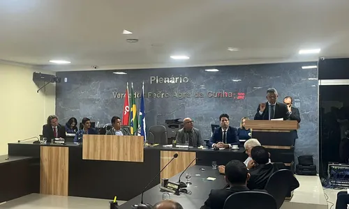 
                                        
                                            Prefeito de Massaranduba toma posse para mandato de nove meses
                                        
                                        