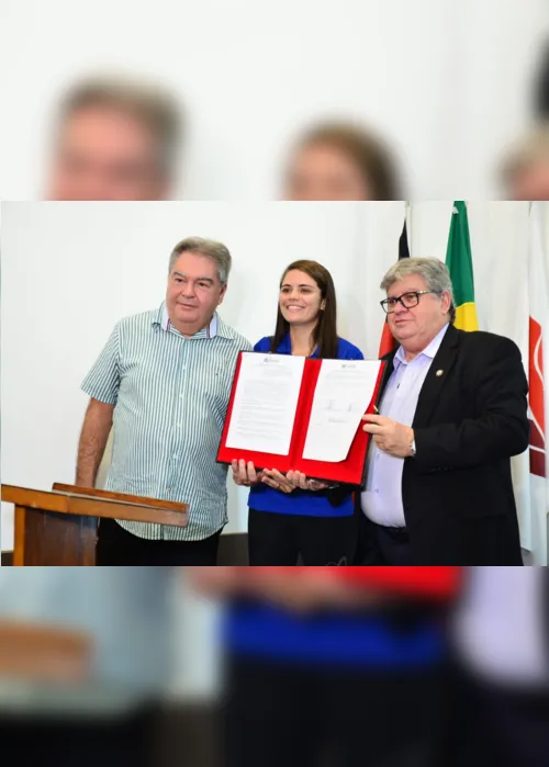 
                                        
                                            Bolsa Esporte: com Petrúcio e Silvana, Governo anuncia repasse do benefício
                                        
                                        