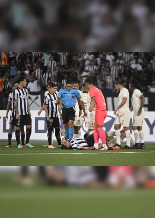 
                                        
                                            Tiquinho se lesiona em Botafogo 3 a 1 Universitario e preocupa o Glorioso
                                        
                                        